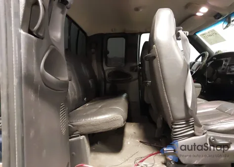 2002 Dodge Ram 2500 из США, поврежденный, VIN 3B7KF23652M284406